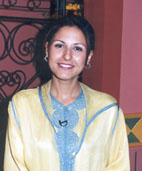 http://www.mafhoum.com/press3/101C33_files/index_files/online_3.jpg