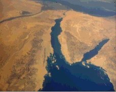 Satellite photo of Red Sea, Sinai Peninsula, Suez Canal region.  Having problems contact  our National Energy Information Center on 202-586-8800 for help.